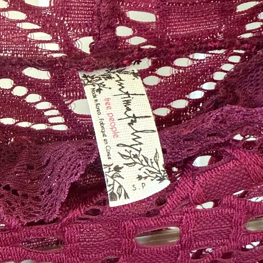 Free People Crochet longe sleeve Blouse Small